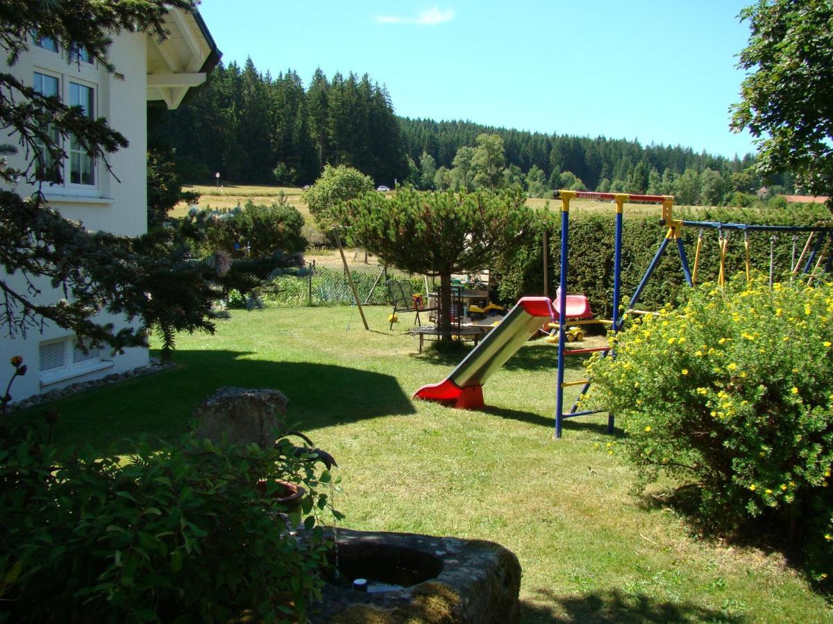 Schones Doppelzimmer Mit Separater Kuche Im Nordlichen Nationalpark Schwarzwald Forbach Exterior photo